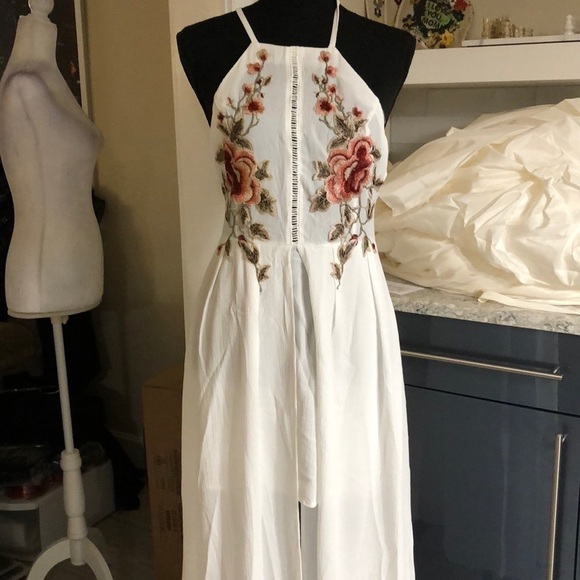 𝅺embroidered Mini with Long Overhang Skirt Dress - Picture 5 of 8